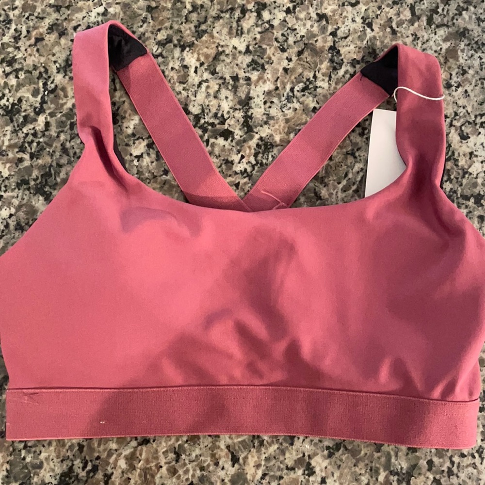 NWT Icyzone sports bra